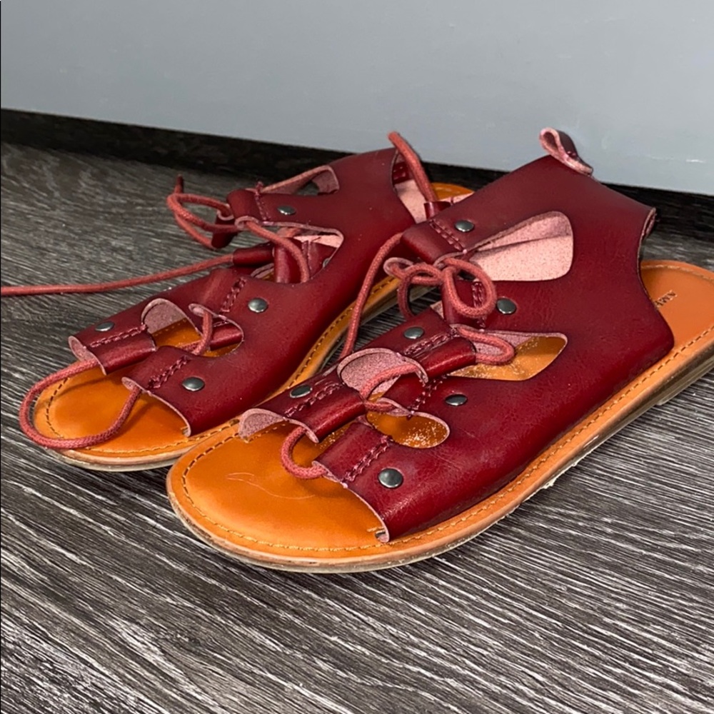 American eagle red sandals